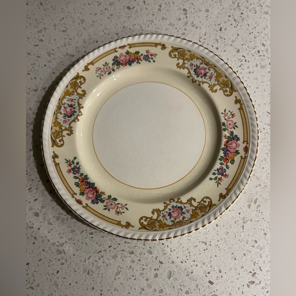 Vintage Cream Floral Gold Accent Decorative Dinner Plate